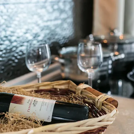 Anemos Luxury Aparthotel 3*