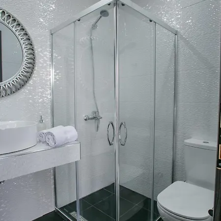 Anemos Luxury 4*