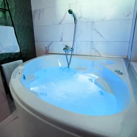 Aparthotel Anemos Luxury