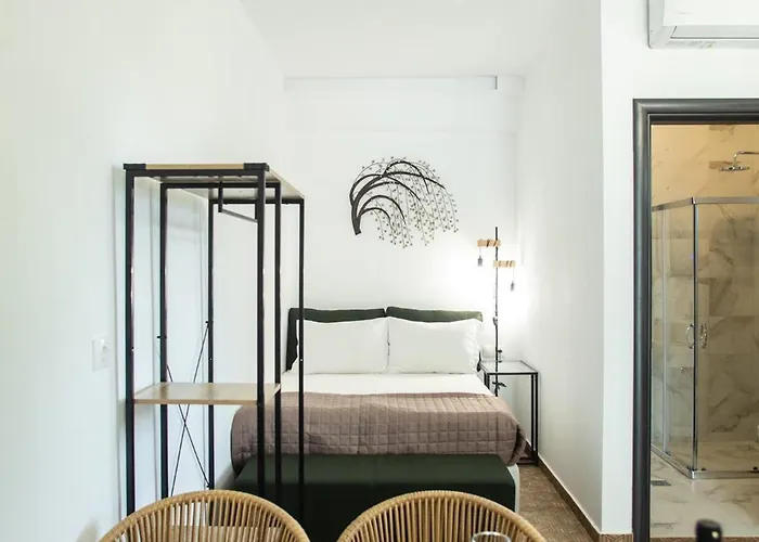 Anemos Luxury